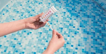 מקלונים לבדיקת איכות המים 3 ב- 1 BESTWAY, סדרת FLOWCLEAR, דגם 58142 מקלונים לבדיקת איכות המים 3 ב- 1 BESTWAY, סדרת FLOWCLEAR, דגם 58142