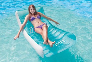 מזרון מתנפח צף INTEX בעיצוב מיוחד, דגם 58856 מזרון מתנפח צף INTEX בעיצוב מיוחד, דגם 58856